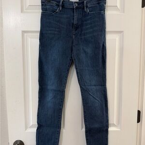 Frame Denim Women's Skinny Jeans in Dark Blue